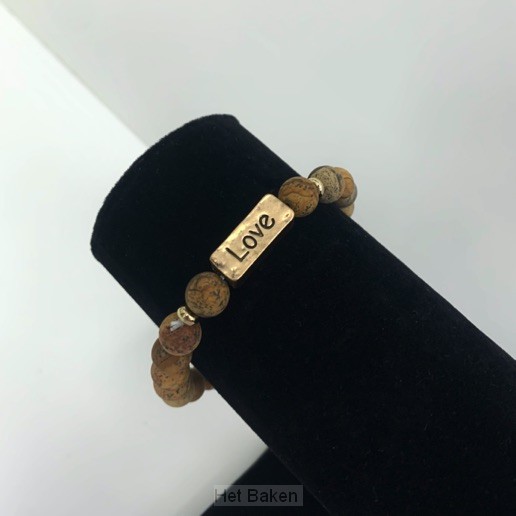 Armband natuursteen love lichtbruin