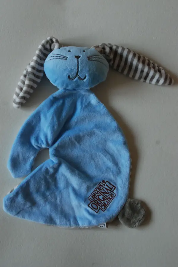 Rabbit cuddle blue Gods original