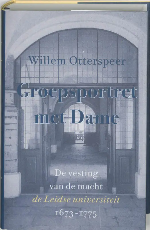 GROEPSPORTRET MET DAME / 2 D